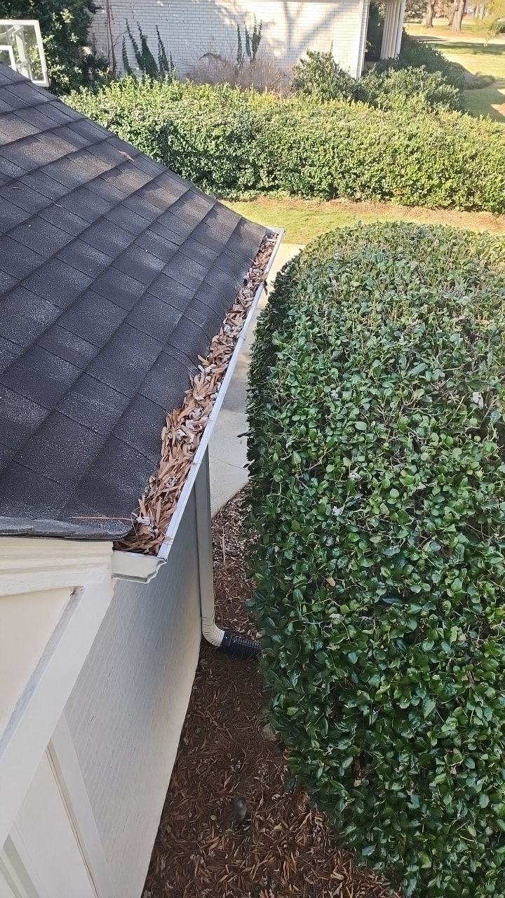 Gutter Cleaning using water