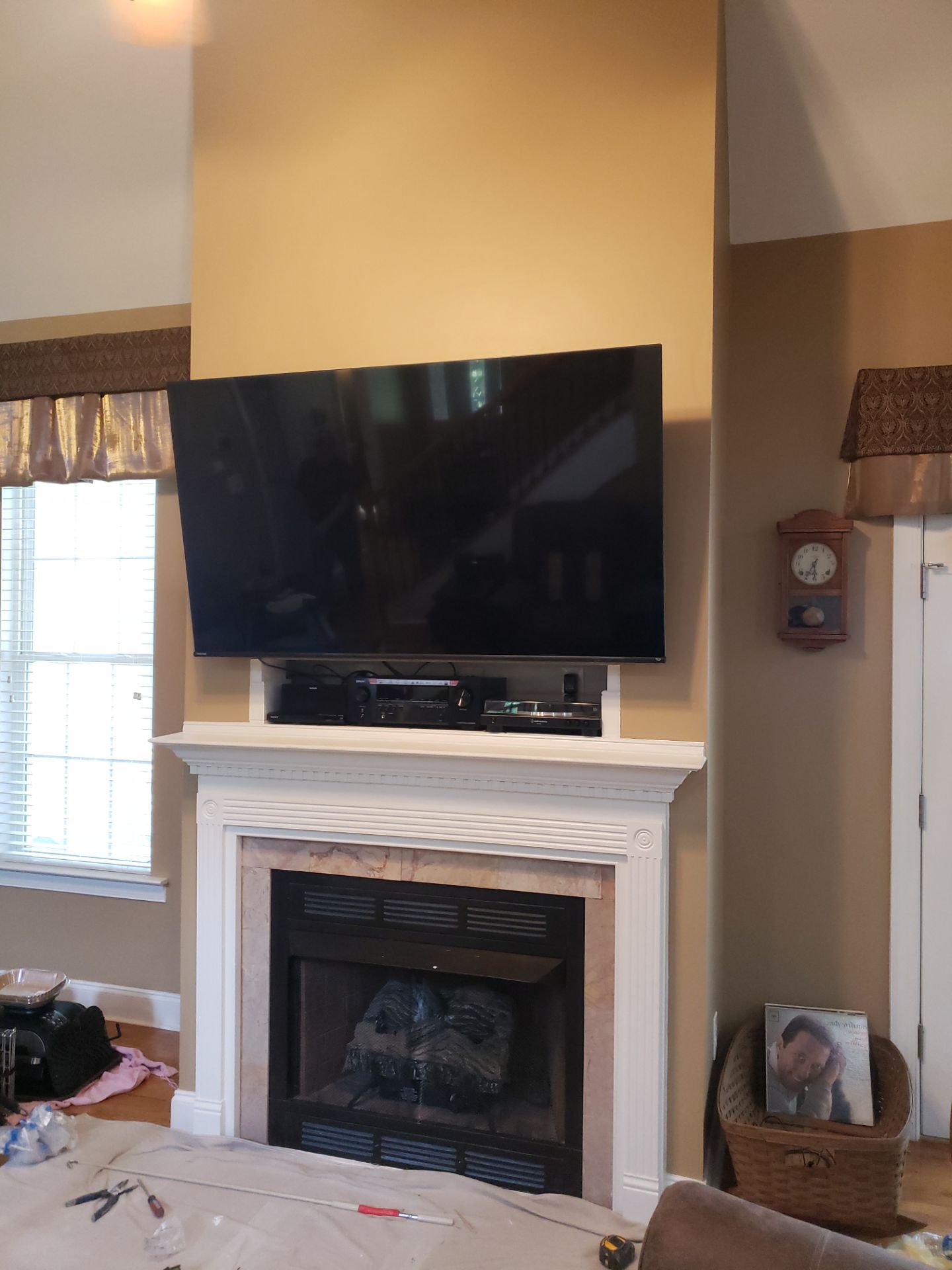 Out with the Old TV Nook, In with the New! 📺✨
