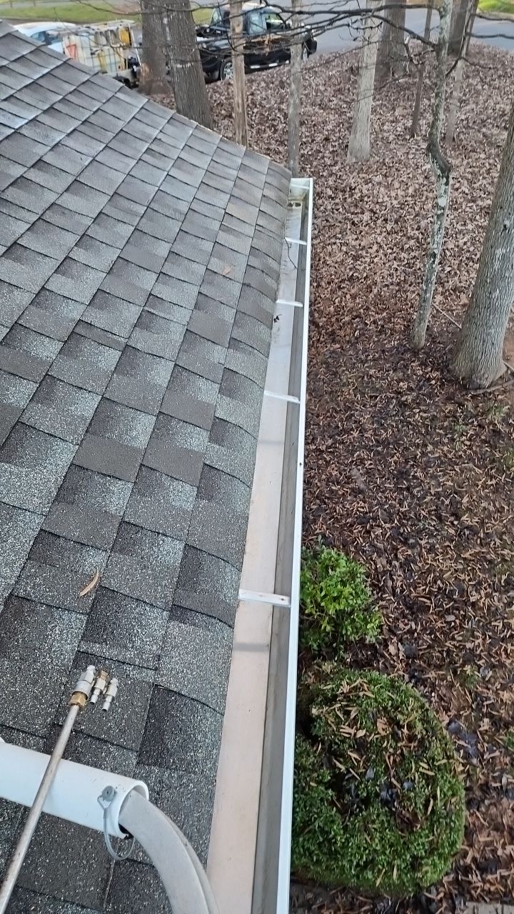 Gutter Cleaning using water