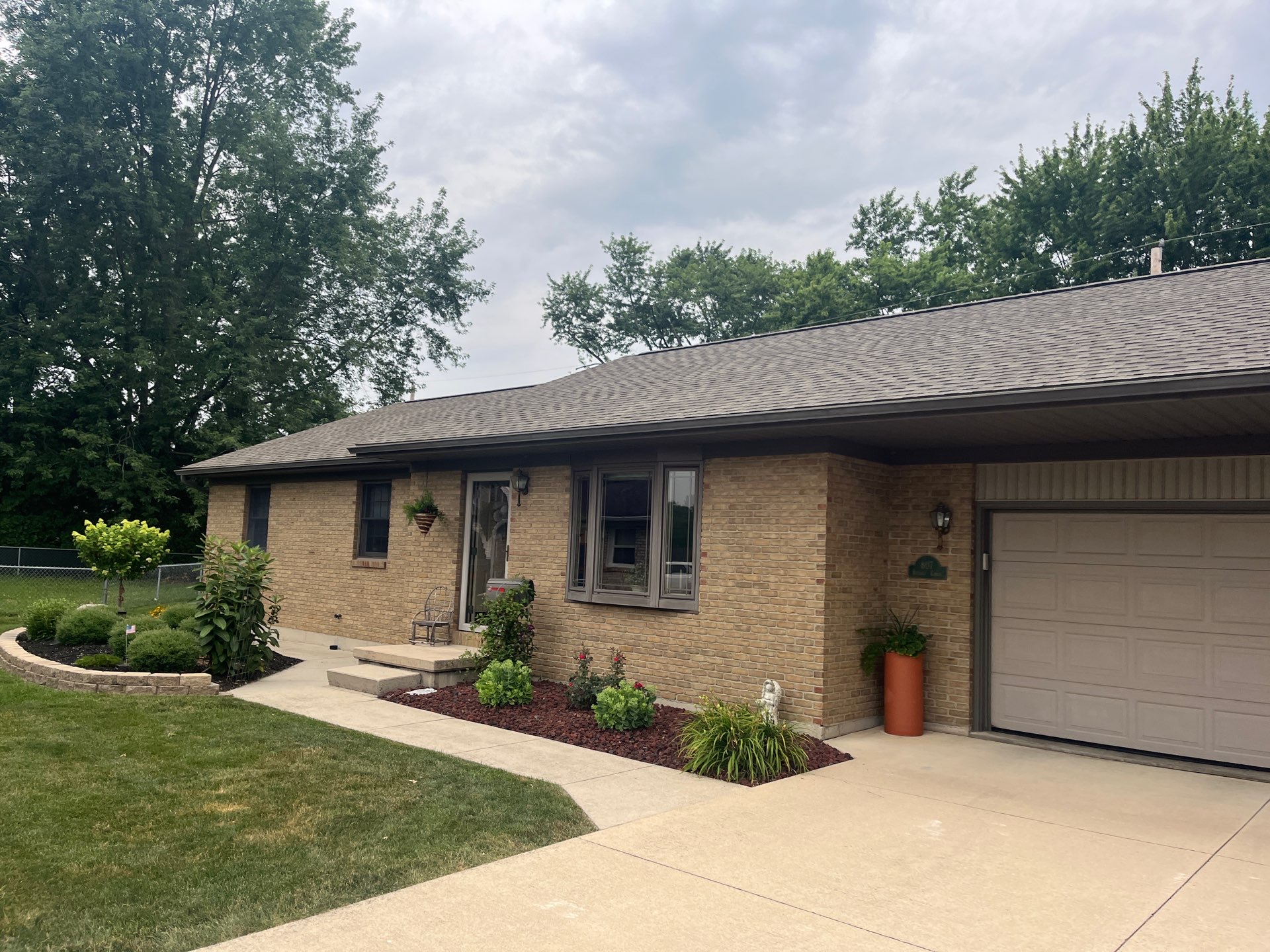 Residential Roofing Installation using GAF Timberline HDZ Weathered Wood