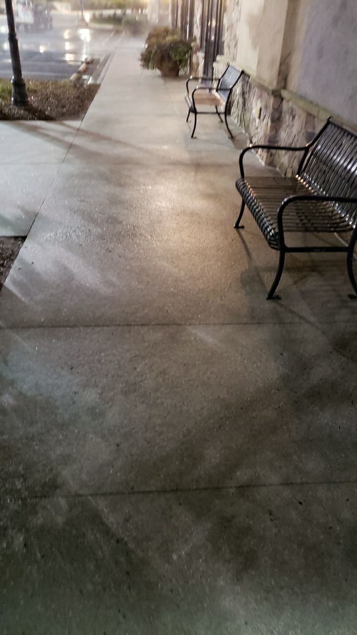 contrete cleaning using cleaner