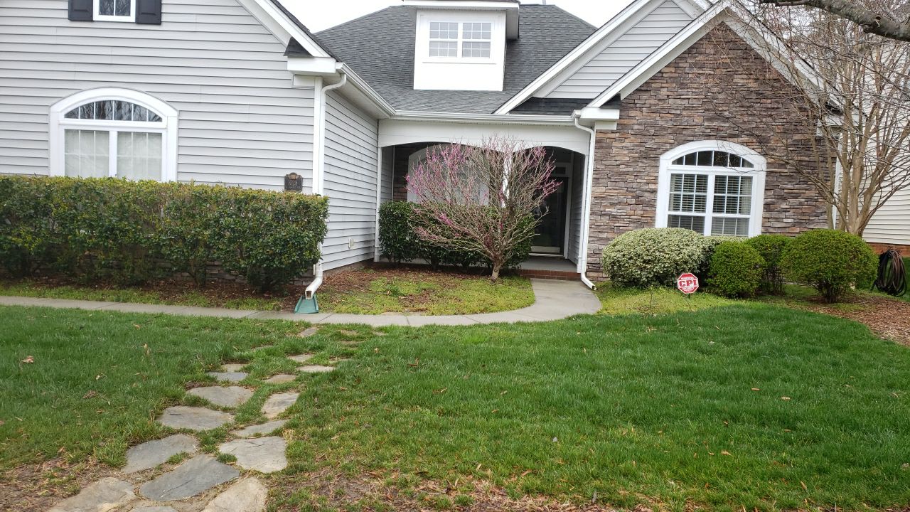 House Wash using cleaner