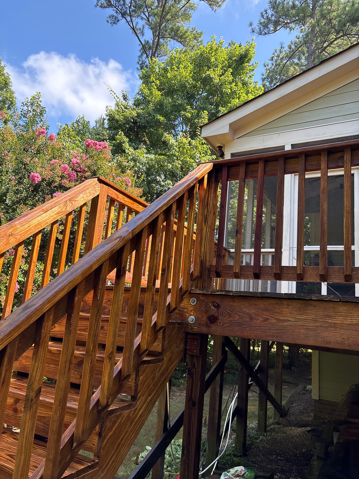 Wood Deck using Wood Sealant