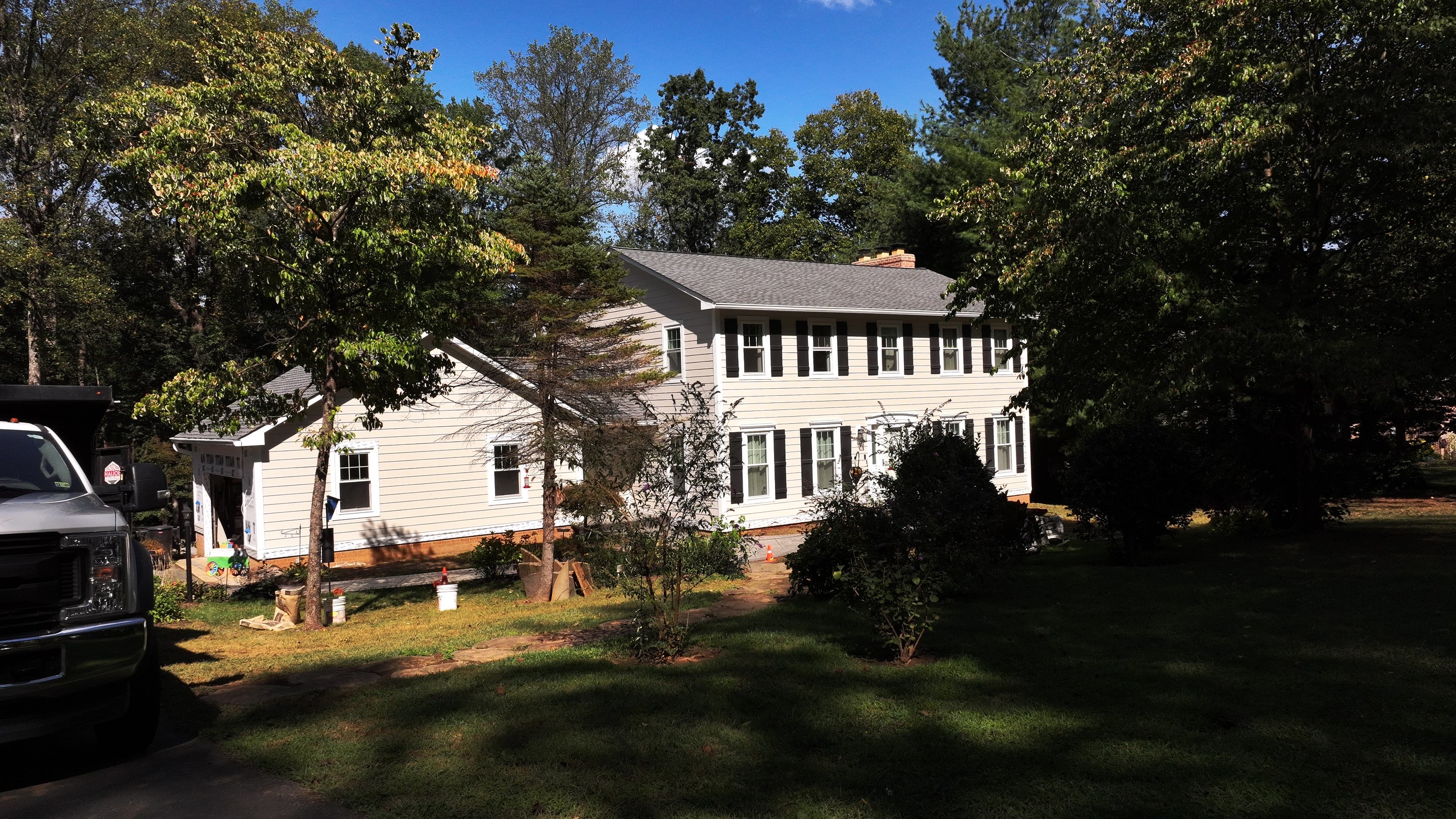 Sleek James Hardy Siding in Virgina by American Home Contractors