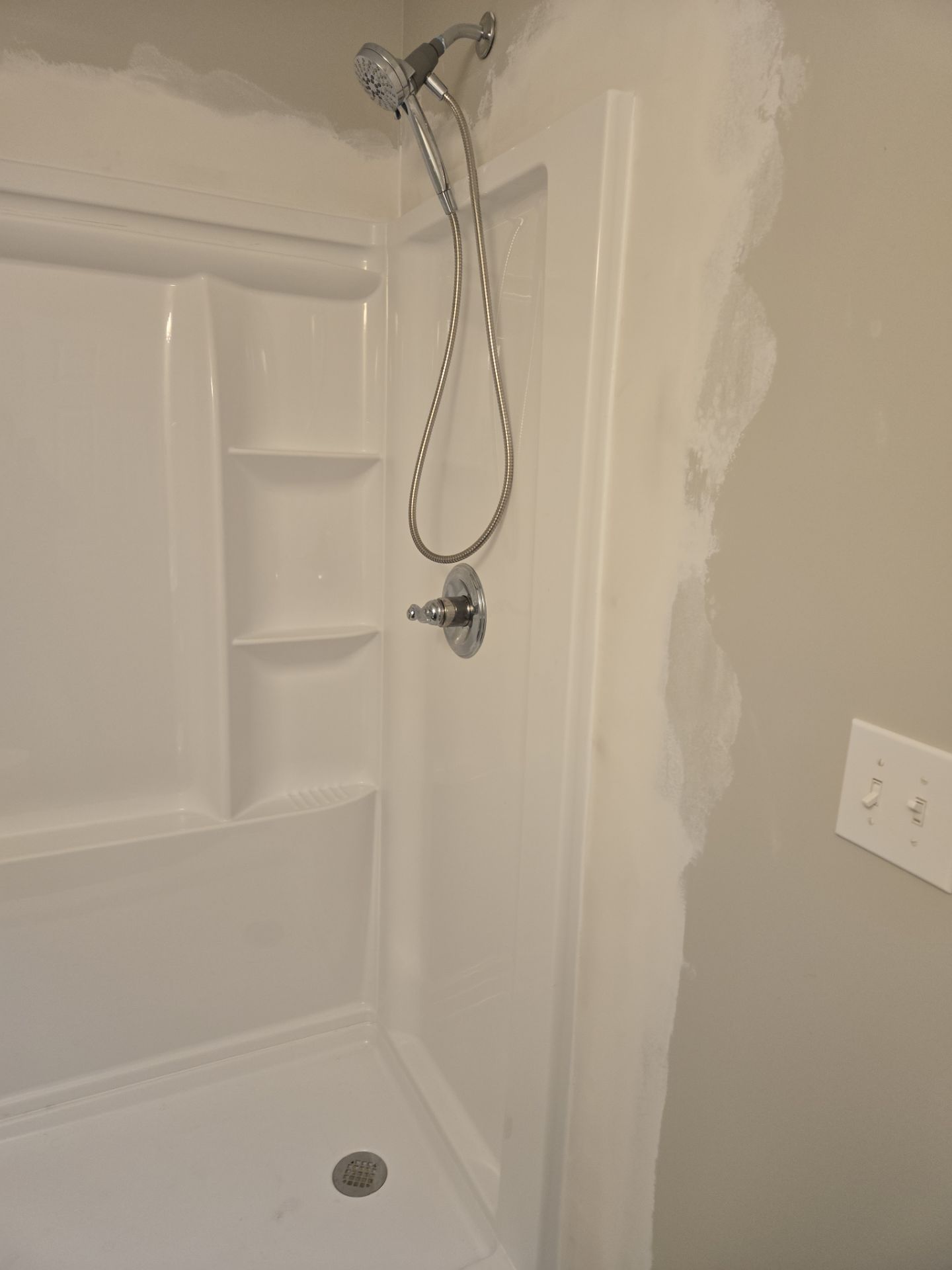 Got a Post-Plumbing Drywall Dilemma? We Fix It! 🛠️