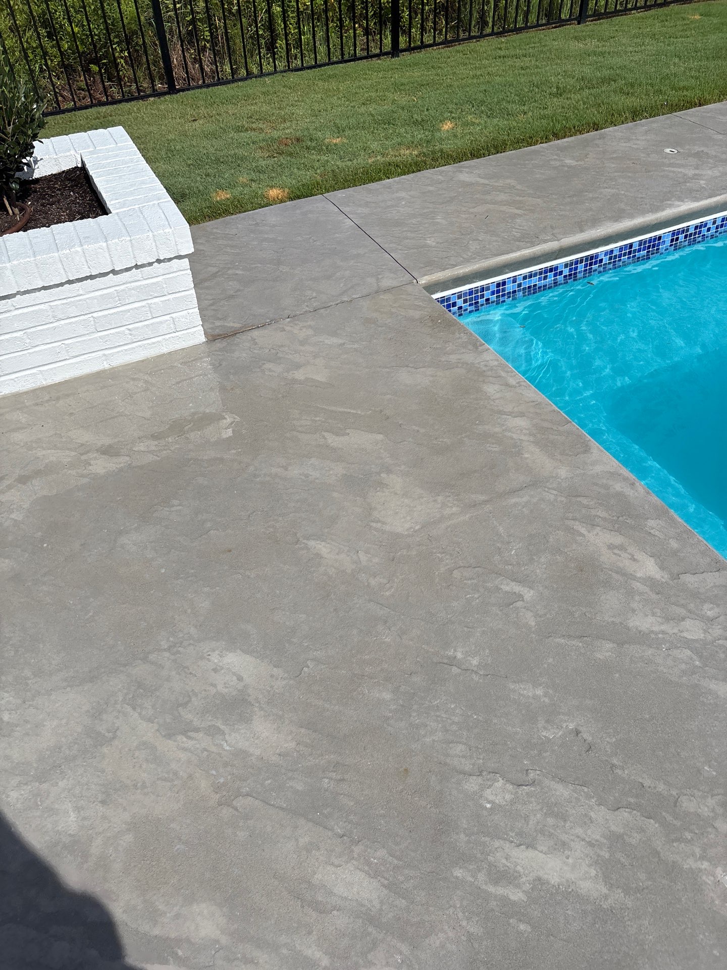 Pool Pavers using Concrete Sealant